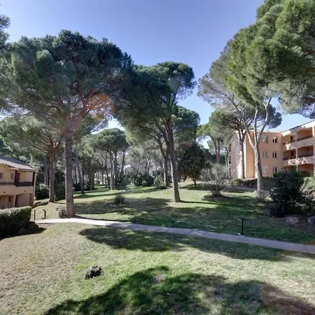 Studio dans une résidence privée Saint-Raphaël *